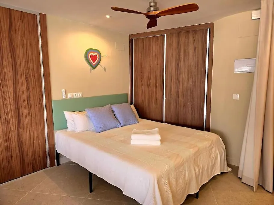 טורמולינוס Miami Solstice Apartment With Breathtaking Views By Namaste Elite ספרד