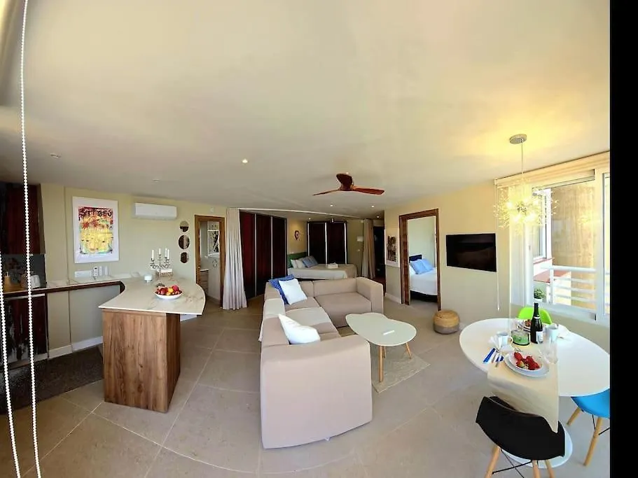טורמולינוס Miami Solstice Apartment With Breathtaking Views By Namaste Elite ספרד